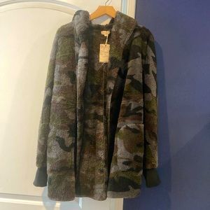 Hem & Thread Sherpa Hooded Jacket